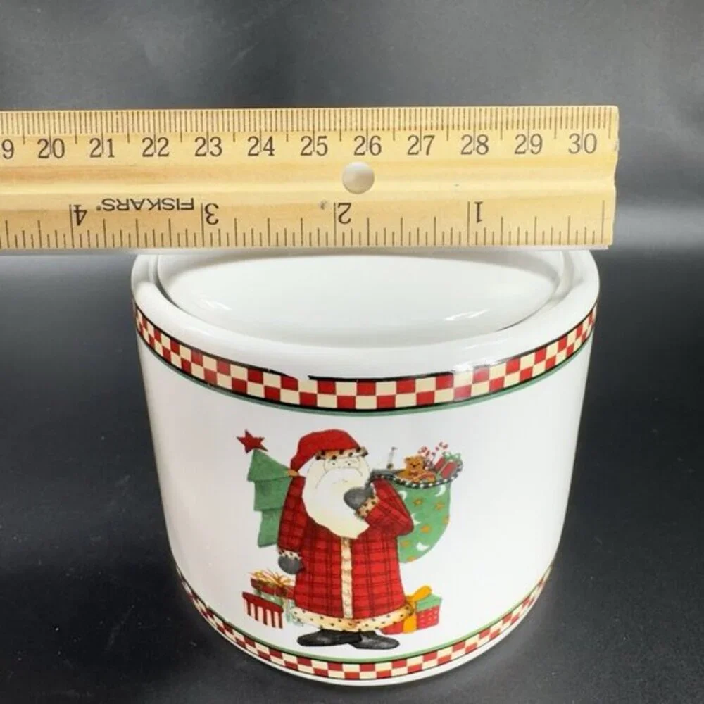 Sakura Magic Of‎ Santa Ceramic Sugar Bowl And Creamer Set Debbie Mumm Stoneware